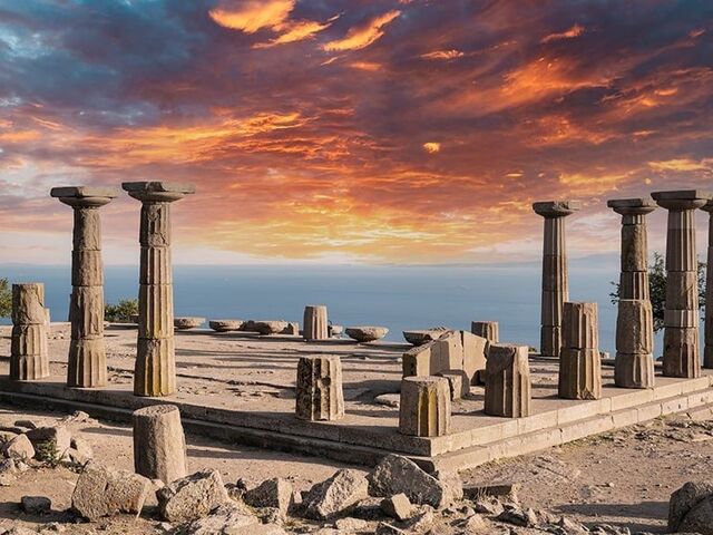 Kurban Bayramı Özel ! Ayvalık Cunda Sarımsaklı Plajı Kazdağları Assos Turu