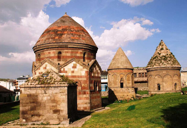Doğu Anadolu Turu ( Pulman/Yataklı Vagonlarla Gidiş ve Uçakla Dönüş )
