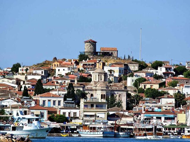 Kuzey Ege İzmir Turu / 2 Gece Konaklamalı