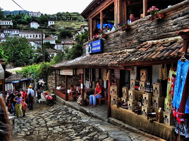 Egenin İncileri Turu ( 1 Gece Konaklamalı )